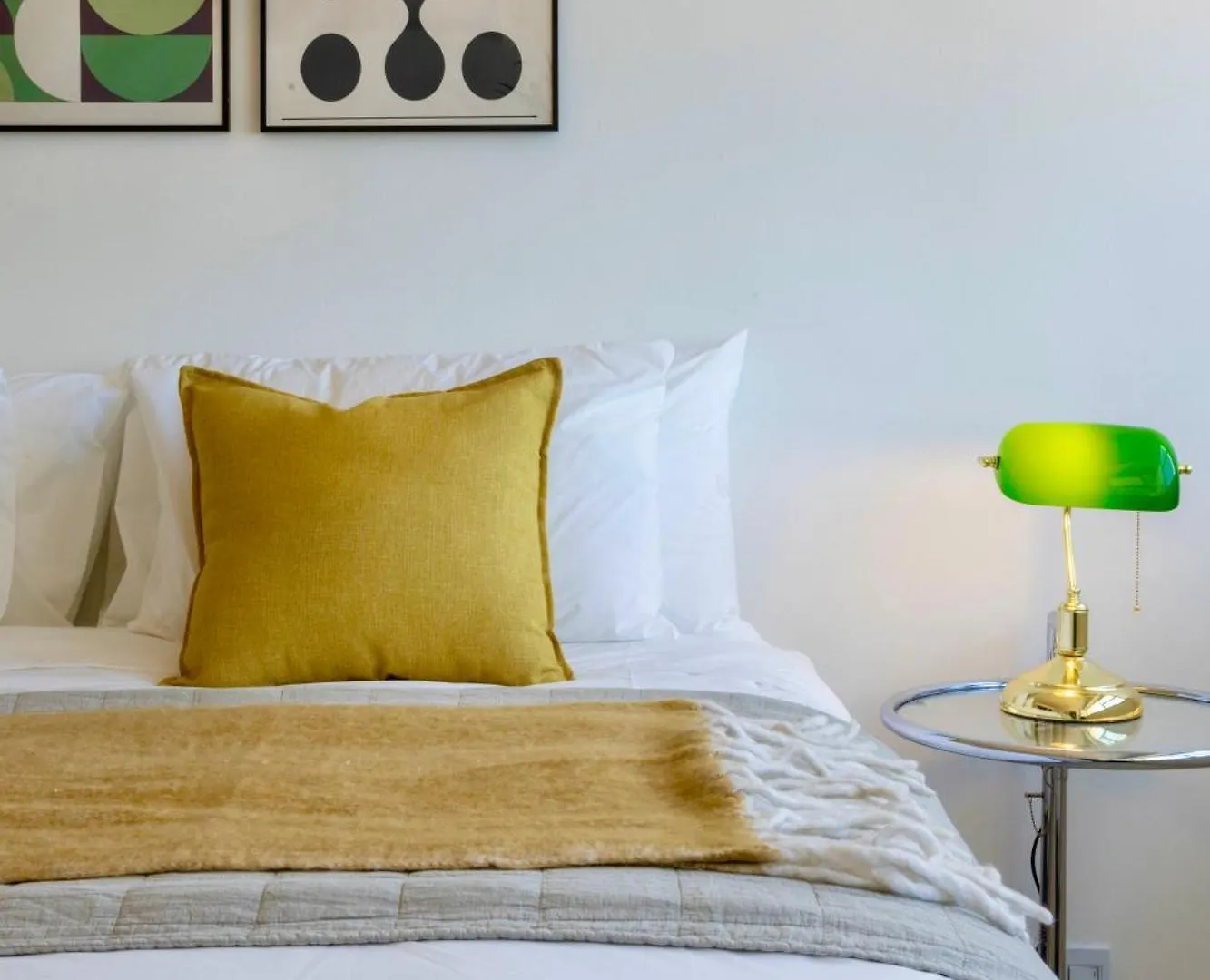 Newly Renovated 2 Bedroom, Central, Secure, Acs And Views! Cape Town 0*,  South Africa
